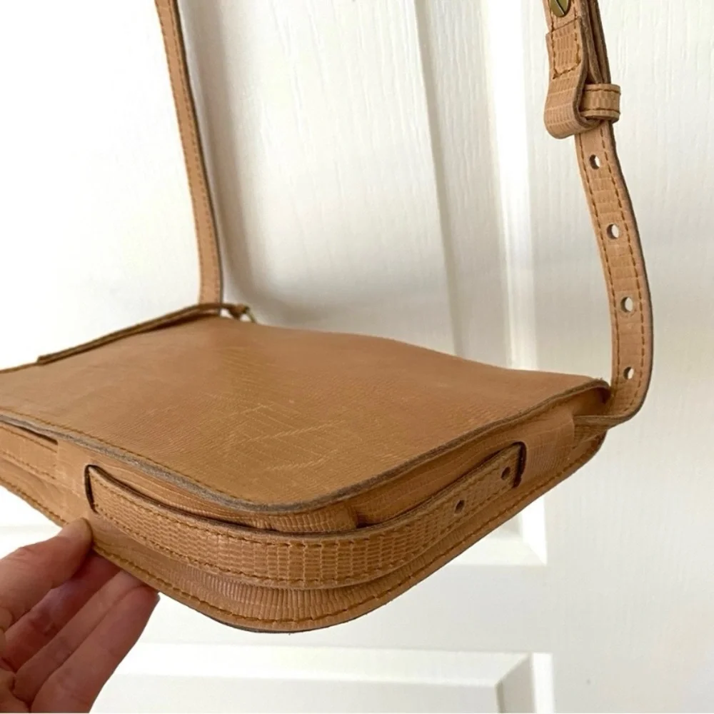 Madewell Simple Tan Brown Lizard Embossed Leather Crossbody Bag